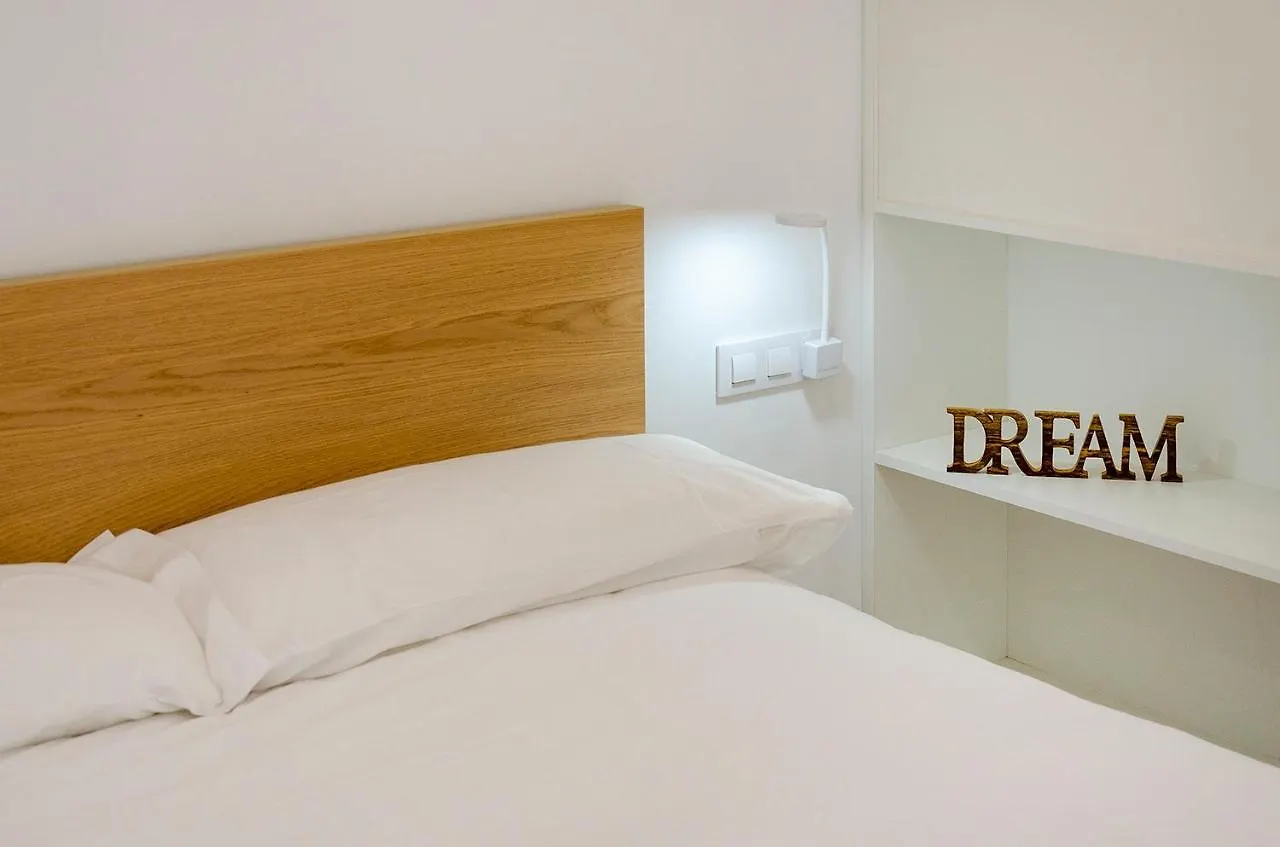 Juli Garreta'S Apartment Girona