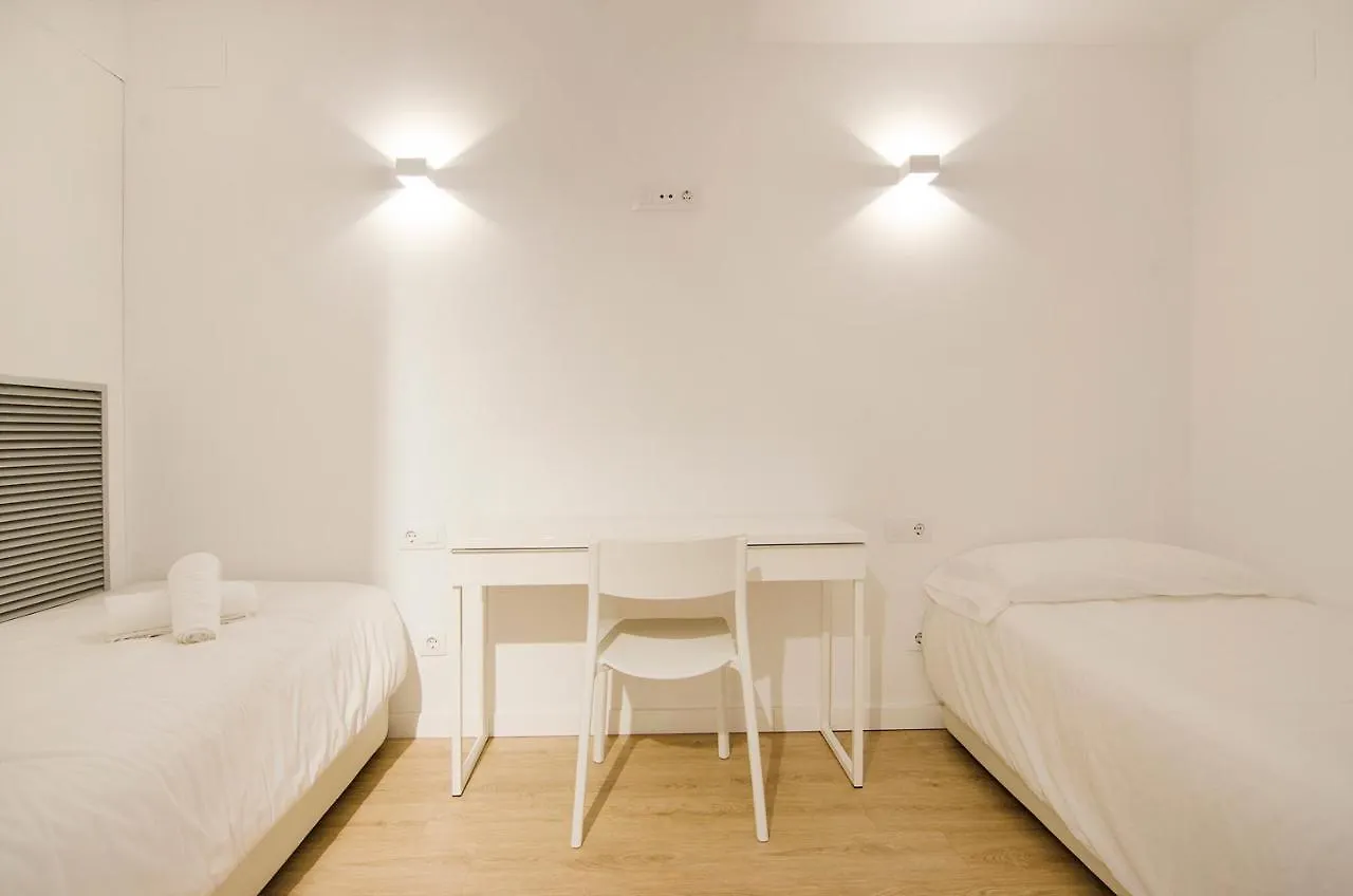 Juli Garreta'S Apartment Χιρόνα